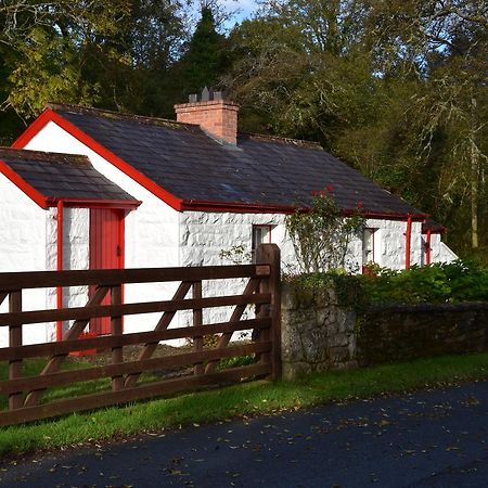 Railway Crossing Cottage Murlas Bridge Exterior foto