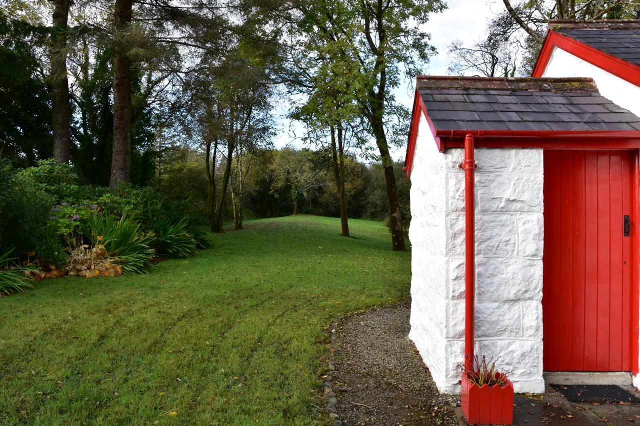 Railway Crossing Cottage Murlas Bridge Exterior foto